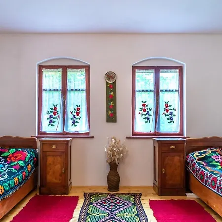 Pensiunea Casa Taraneasca بيت للعطل