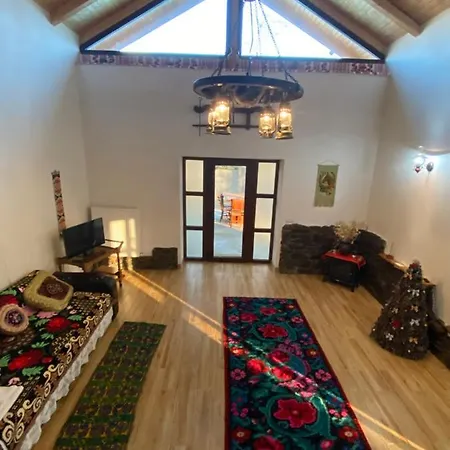 بيت للعطل Pensiunea Casa Taraneasca